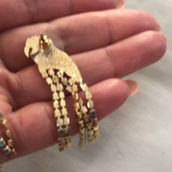 🌸NEW🌸 Sugarfix Parrot/Macaw Dangle Earrings - Picture 8 of 11